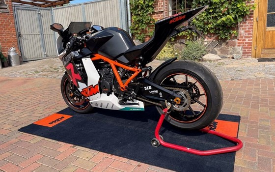 Gebrauchtmotorrad KTM 1190 RC8 R - Bild 7