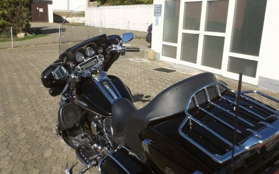Gebrauchtmotorrad Harley-Davidson Touring Electra Glide Ultra Limited FLHTK - Bild 3