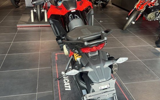 Neufahrzeug Ducati Multistrada V4 Pikes Peak - Bild 10