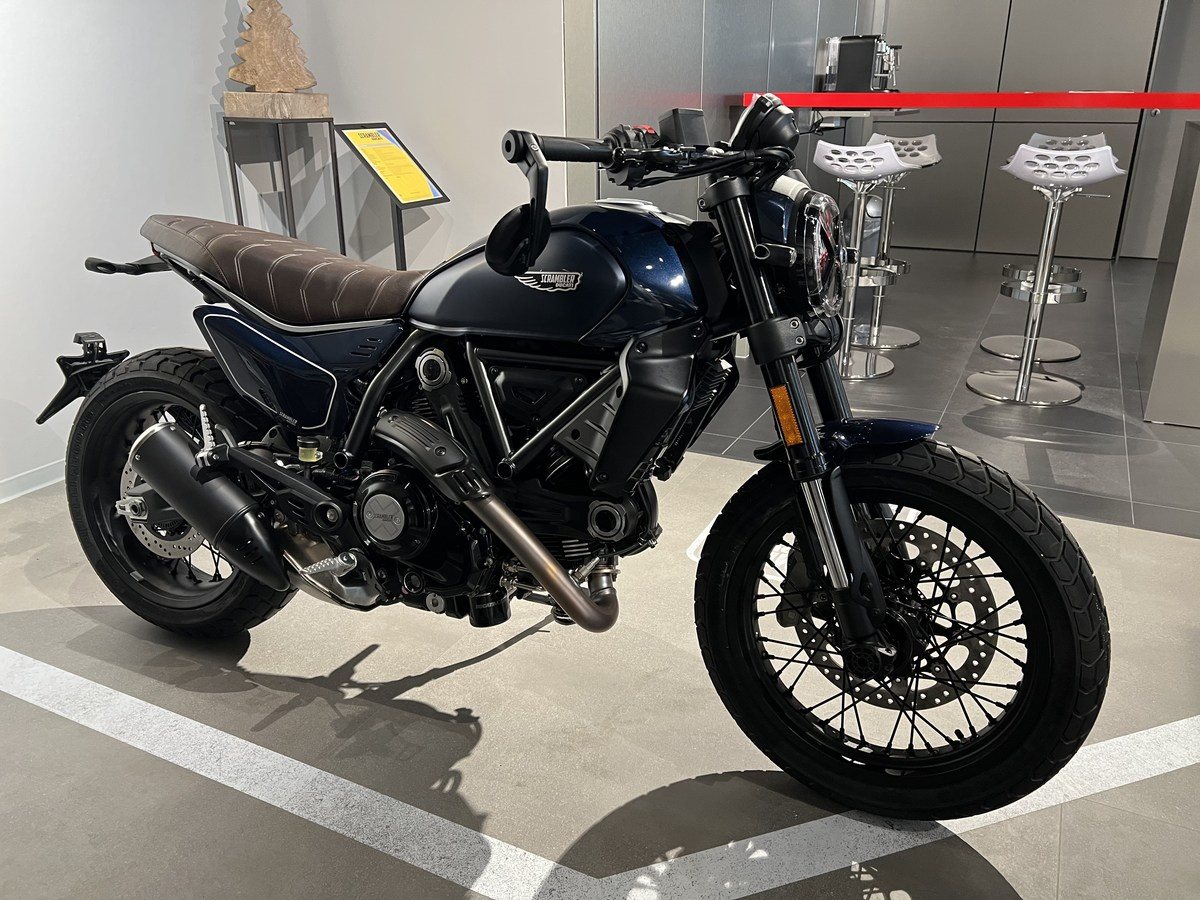 Ducati Scrambler Nightshift 