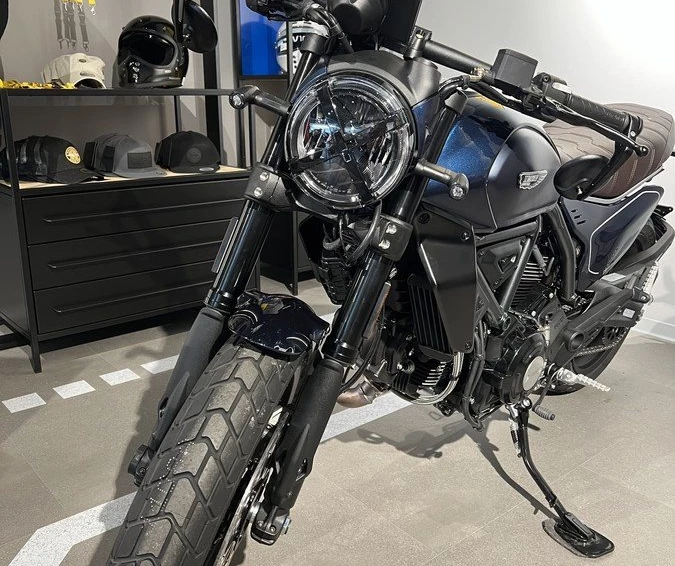 Angebot Ducati Scrambler Nightshift Bild 9: Angebot Ducati Scrambler Nightshift