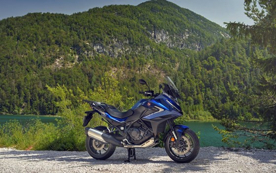 Neufahrzeug Honda NT1100 - Bild 11 Neufahrzeug Honda NT1100 - Bild 11