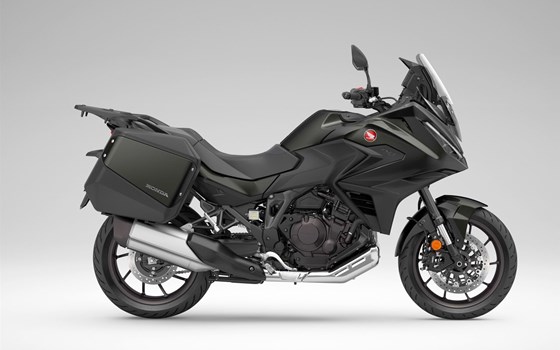 Neufahrzeug Honda NT1100 - Bild 2 Neufahrzeug Honda NT1100 - Bild 2