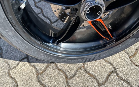 Gebrauchtmotorrad KTM 1290 Super Duke R - Bild 3