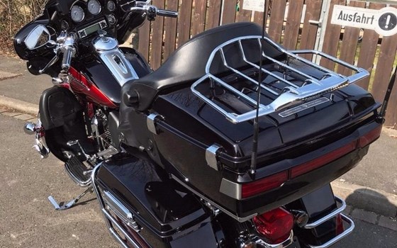 Gebrauchtmotorrad Harley-Davidson CVO FLHTCUSE Ultra Classic Electra Glide - Bild 5