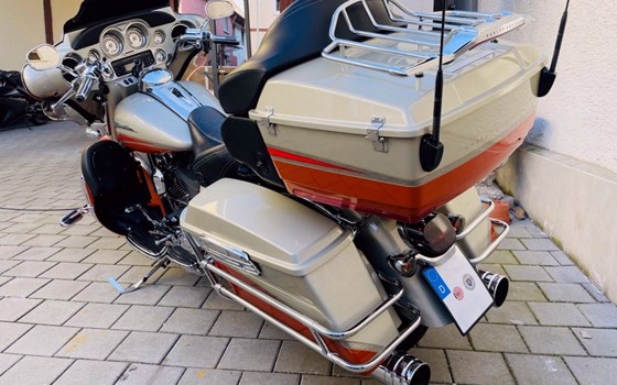 Gebrauchtmotorrad Harley-Davidson Electra Glide Ultra Classic FLHTCU - Bild 4