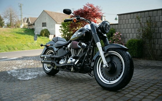 Gebrauchtmotorrad Harley-Davidson Softail Fat Boy Special FLSTFB - Bild 3
