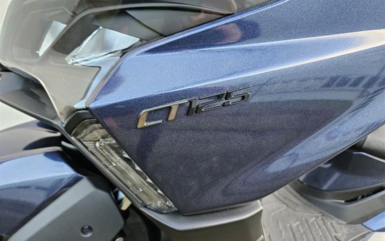 Gebrauchtmotorrad Kymco X-Town 125 CBS - Bild 3