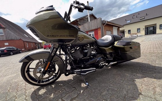 Gebrauchtmotorrad Harley-Davidson Road Glide FLTRX - Bild 13