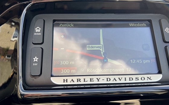 Gebrauchtmotorrad Harley-Davidson Road Glide FLTRX - Bild 9