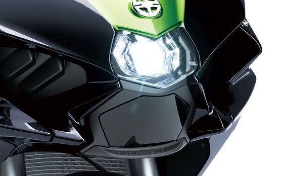 Neufahrzeug Kawasaki Ninja H2 SX SE - Bild 13