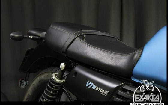 Gebrauchtmotorrad Moto Guzzi V7 III Stone - Bild 29