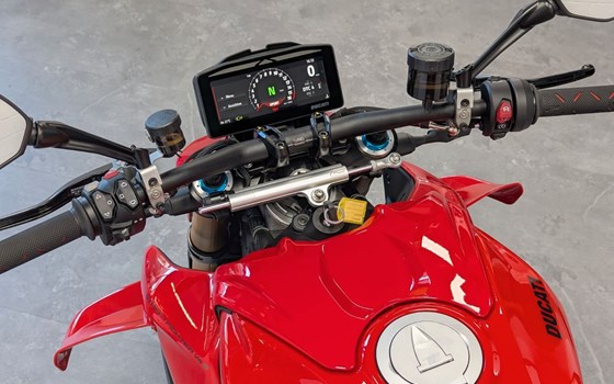 Neufahrzeug Ducati Streetfighter V4 S - Bild 4