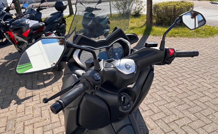 Angebot Yamaha XMAX 300 Bild 10: Angebot Yamaha XMAX 300