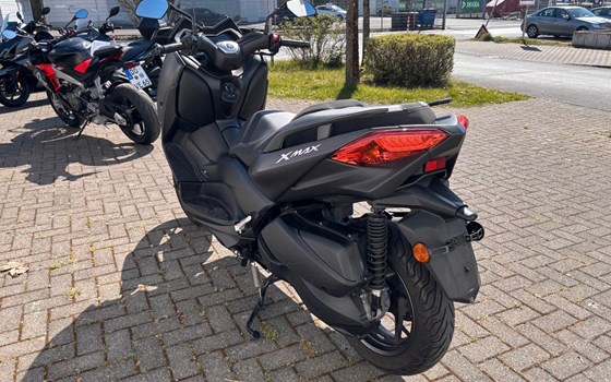 Gebrauchtmotorrad Yamaha XMAX 300 - Bild 6