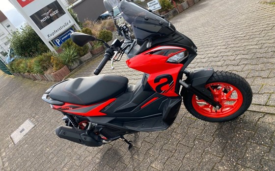 Neufahrzeug Aprilia SR GT Sport ABS 125 - Bild 19