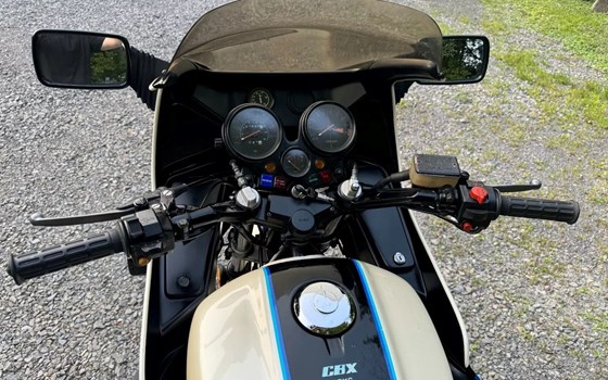 Gebrauchtmotorrad Honda CBX 1000 - Bild 7 Gebrauchtmotorrad Honda CBX 1000 - Bild 7