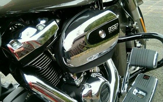 Gebrauchtmotorrad Harley-Davidson Road Glide FLTRX - Bild 15