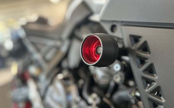 Gebrauchtmotorrad Suzuki GSX-8S - Bild 4