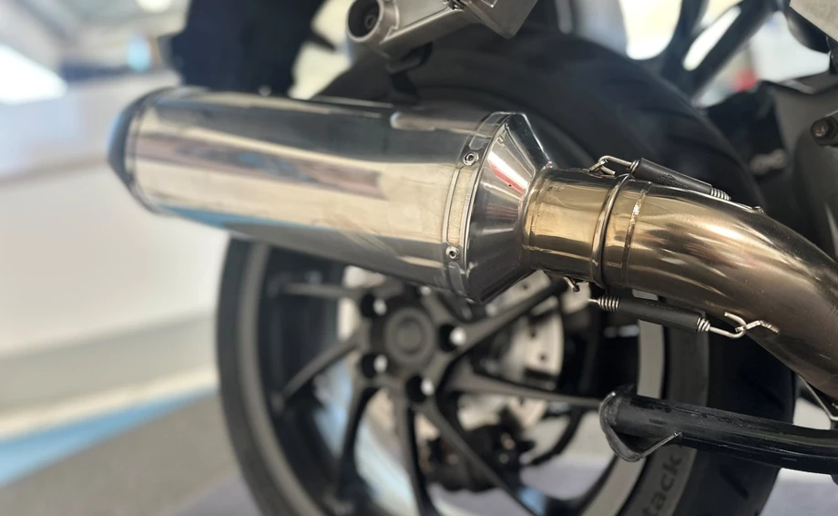 Angebot Honda VFR800X Crossrunner Bild 9: Angebot Honda VFR800X Crossrunner