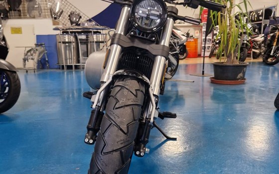 Neufahrzeug Hyosung GV 125i S Aquila EVO ABS - Bild 5