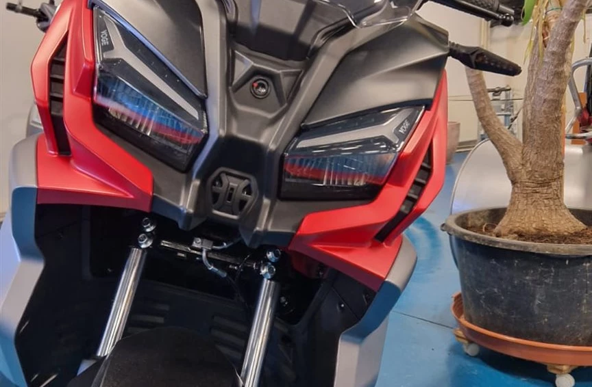 Angebot Voge SR1 ADV 125 ABS TCS Bild 3: Angebot Voge SR1 ADV 125 ABS TCS