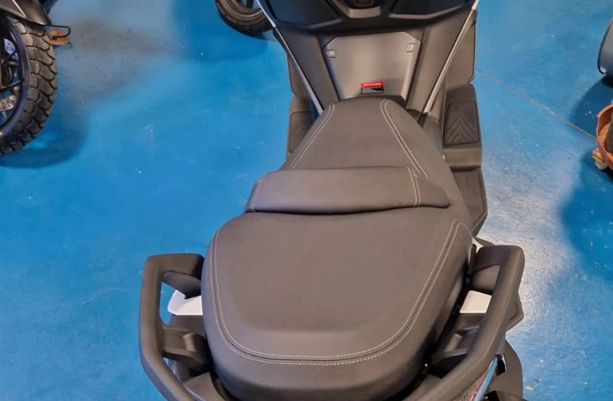 Angebot Voge SR4 350 LUXURY Bild 12: Angebot Voge SR4 350 LUXURY