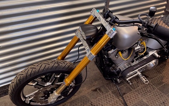 Gebrauchtmotorrad Harley-Davidson Custom Bike - Bild 4