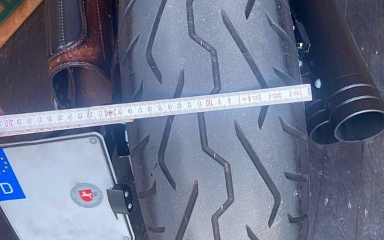 Gebrauchtmotorrad Harley-Davidson Softail Street Bob FXBB - Bild 8