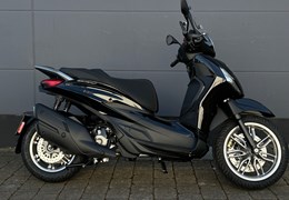 Neumotorrad Piaggio Beverly 400