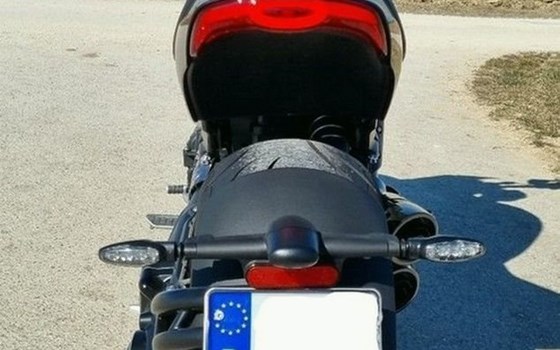 Gebrauchtmotorrad Triumph Rocket 3 TFC - Bild 3