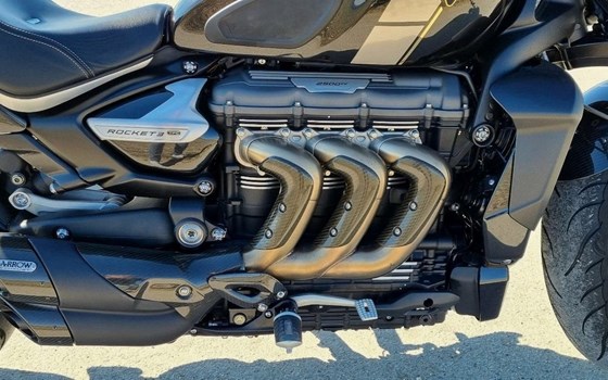 Gebrauchtmotorrad Triumph Rocket 3 TFC - Bild 7
