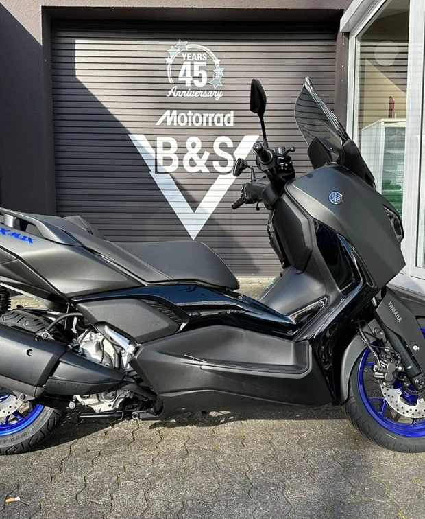 Yamaha XMAX 300<br />X-MAX ABS LED Modelljahr 2024