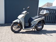 Honda SH150i