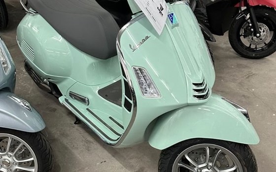 Neufahrzeug Vespa GTS 125 Super Sport - Bild 2