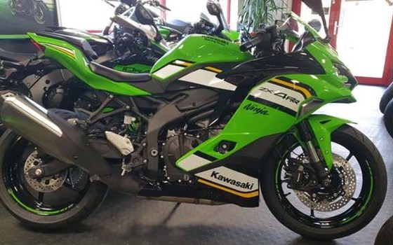 Neufahrzeug Kawasaki Ninja ZX-4RR - Bild 1