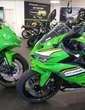 Neufahrzeug Kawasaki Ninja ZX-4RR - Bild 3