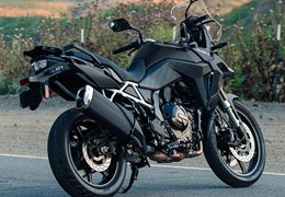 Neumotorrad Suzuki V-Strom 800