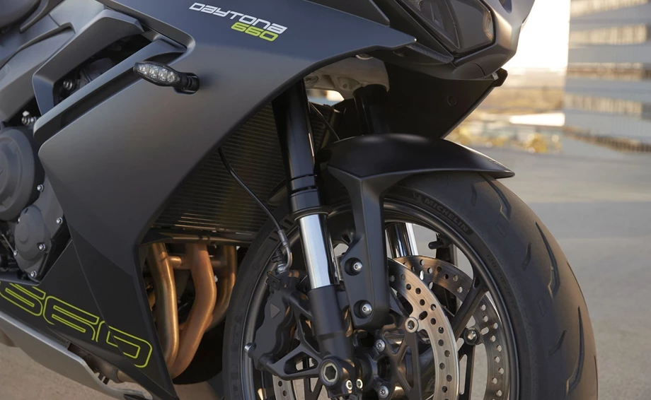 Angebot Triumph Daytona 660 Bild 16: Angebot Triumph Daytona 660