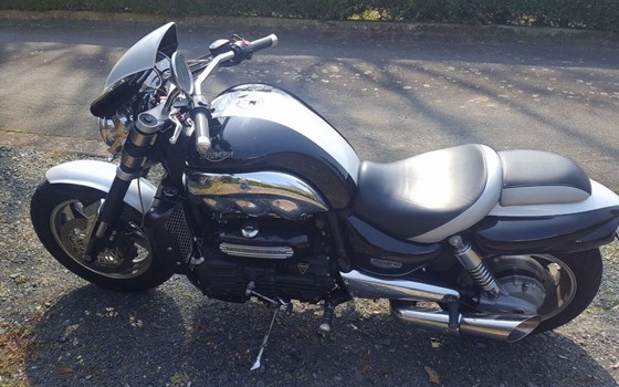 Gebrauchtmotorrad Triumph Rocket III - Bild 3