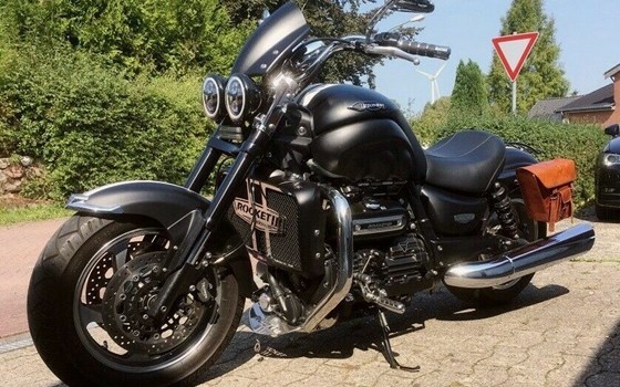 Gebrauchtmotorrad Triumph Rocket III Roadster - Bild 1