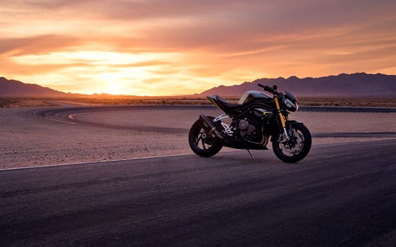 Neufahrzeug Triumph Speed Triple RS - Bild 3
