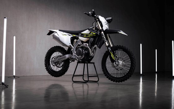 Neufahrzeug Triumph TF 250-E - Bild 12