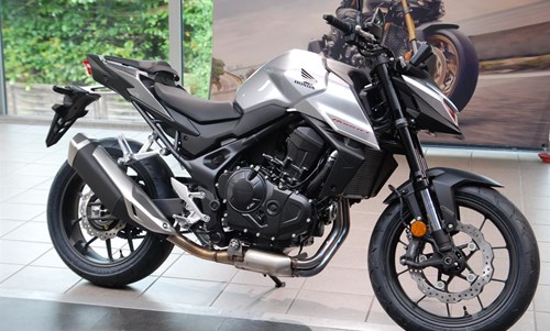 Honda CB750 Hornet