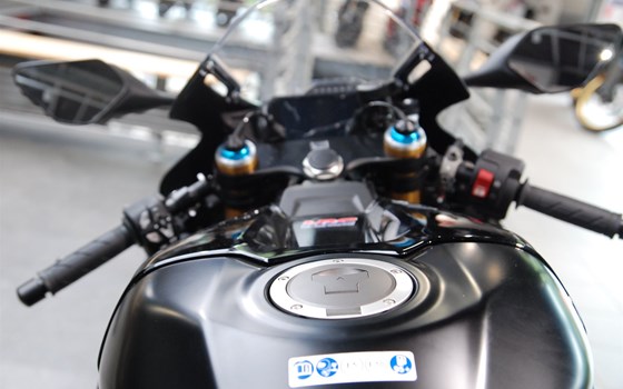 Neufahrzeug Honda CBR1000RR-R Fireblade SP - Bild 8