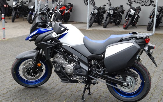Neufahrzeug Suzuki V-Strom 650 XT Touring - Bild 6