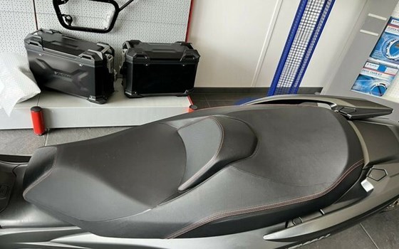 Gebrauchtmotorrad Suzuki Burgman 400 - Bild 9