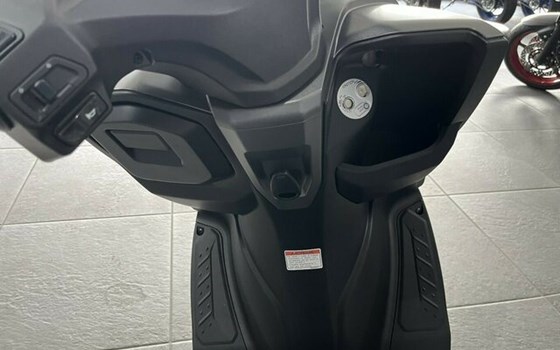 Gebrauchtmotorrad Suzuki Burgman Street 125EX - Bild 11