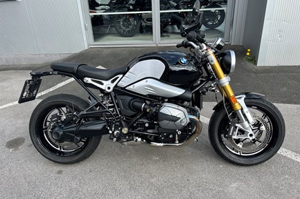 BMW R nineT