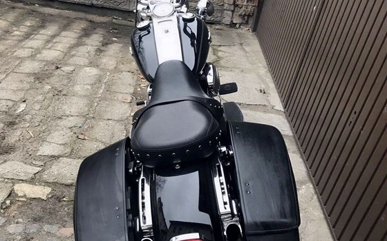 Gebrauchtmotorrad Harley-Davidson Road King Classic FLHRC - Bild 6